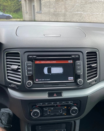 Volkswagen Sharan cena 49900 przebieg: 181808, rok produkcji 2011 z Nysa małe 781